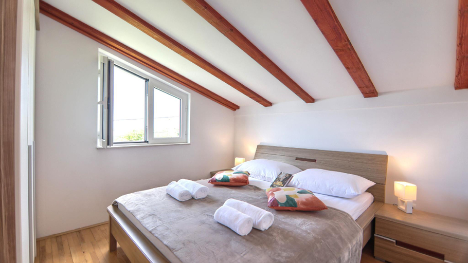 Others 2, Holiday home Srecko by Villas Guide, Polača