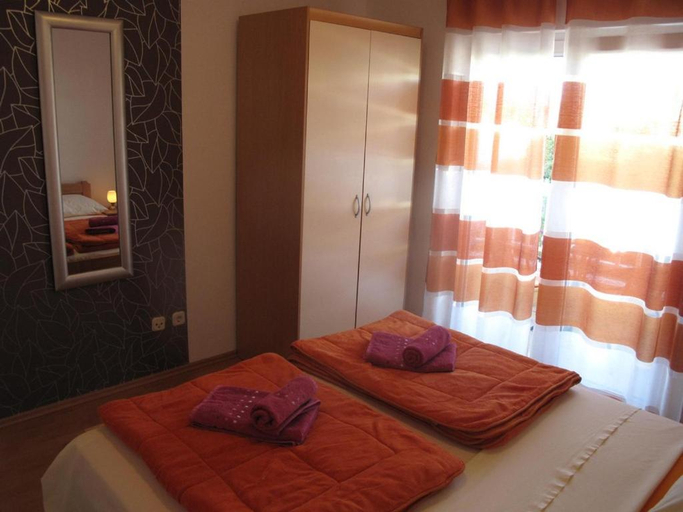 Bedroom 2, Apartments Mia, Stari Grad