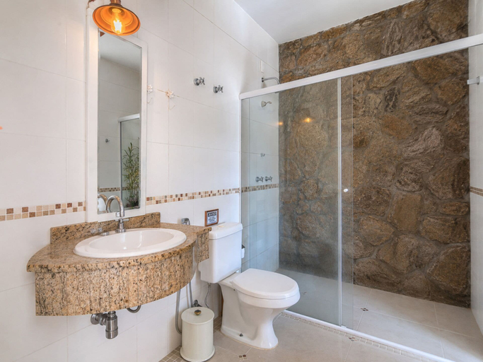 Bathroom 4, CasaIvan, Florianopolis
