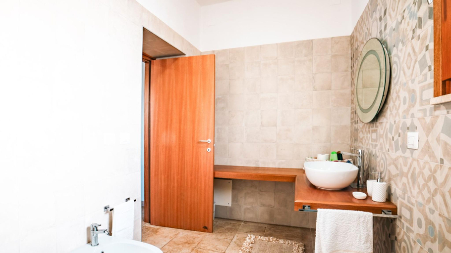 5, VILLA CALURA in Torre Suda, Lecce