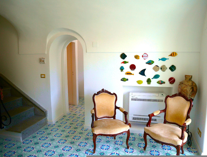 5, Villa Terrazza e la Luna, Salerno