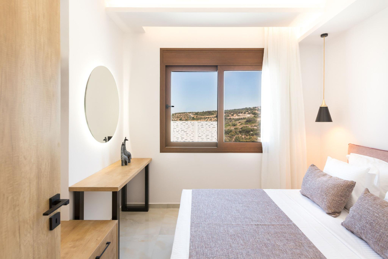 4, Villa Santa Irini 3 - With Heated Pool, Crete