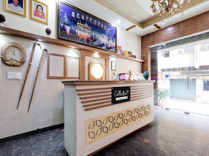 Reception 5, Deluxe Hotel Paras Inn, Amritsar