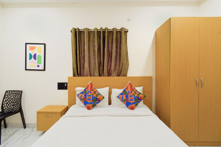 Room 4, Fabhotel Sp Living Tree, Karimnagar