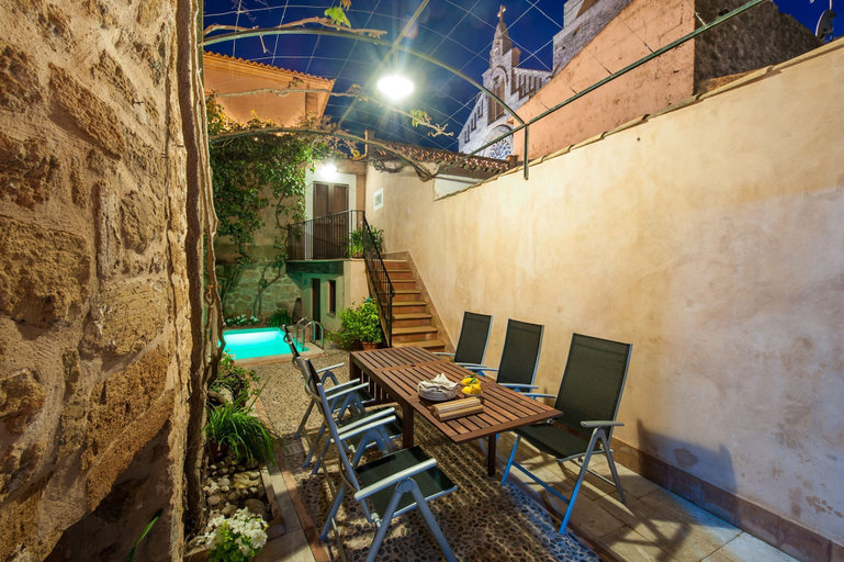 Room 4, Yourisland Na Blanca, Baleares