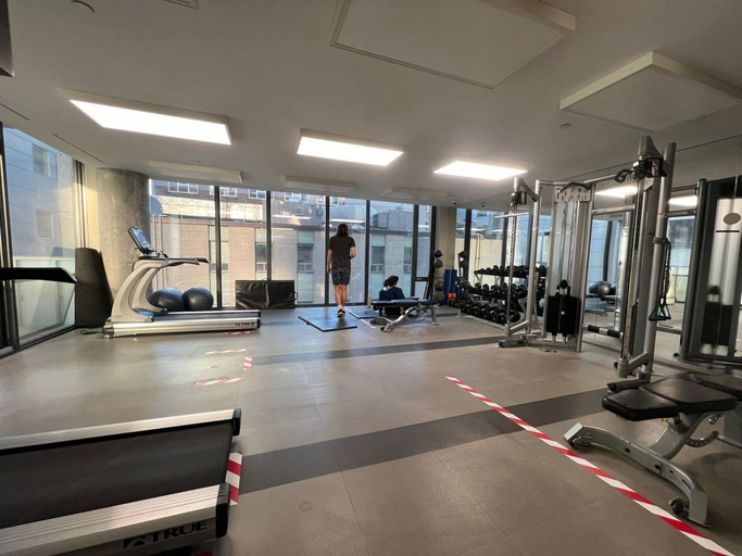 Fitness facility 3, Hotel Lux Toronto, Toronto