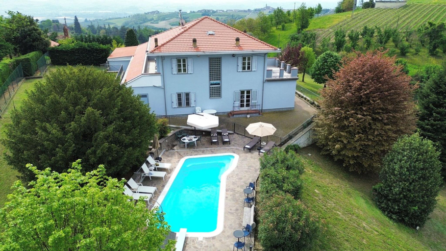 3, Villa Magna with Pool and Park - Langhe Hills, Cuneo