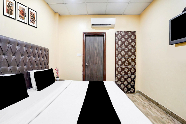 Room 2, Classic Hotel R1 Inn, Jalandhar