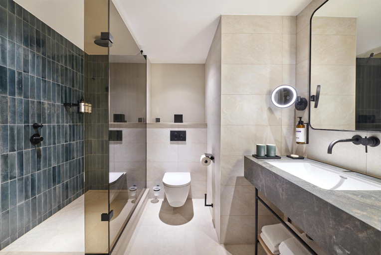 Bathroom 4, Hyatt Regency London Blackfriars, London