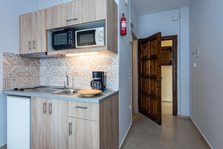 Room 4, Hotel Barbati - Studio With Sea & Mountain Views, Ionian Islands