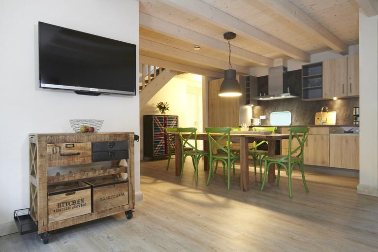 Private kitchen 2, Apartment fur 8 Personen mit Balkon in Uckeritz, Vorpommern-Greifswald