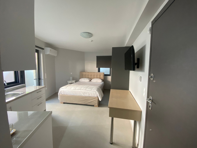 Others 4, Feels Like Home, Attica