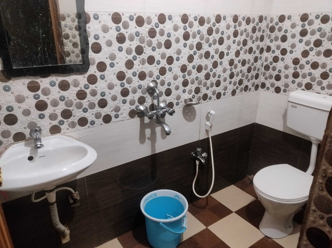Bathroom 4, Palette Hotel Amritsar by Checkin, Sundargarh