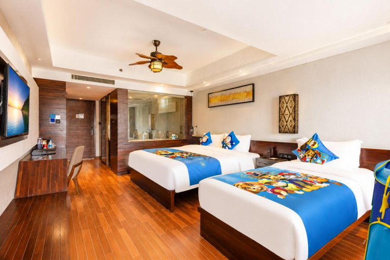 Bedroom 2, Poly Phoenix Hotel, Sanya