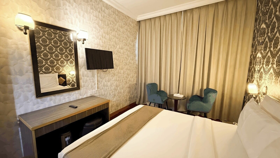 Bedroom 5, Elite Jonrad Hotel, Dubai