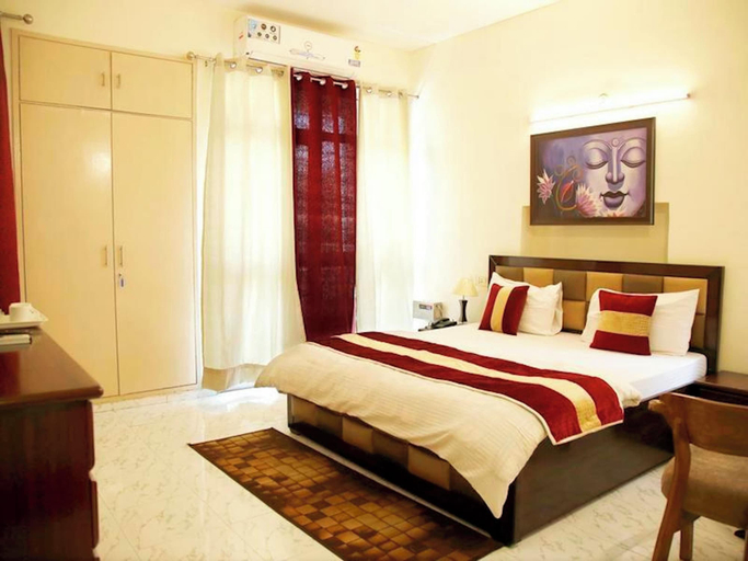 Bedroom 2, Room-maplewood Guest House, Neeti Bagh,, Delhi