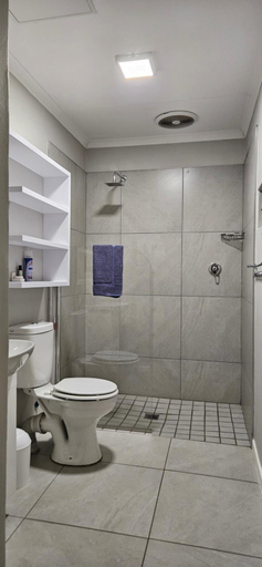 Bathroom 2, Gazelle Estate, Siyanda