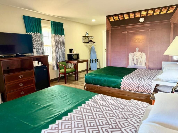 Bedroom 4, Governor House Inn, Fairfax