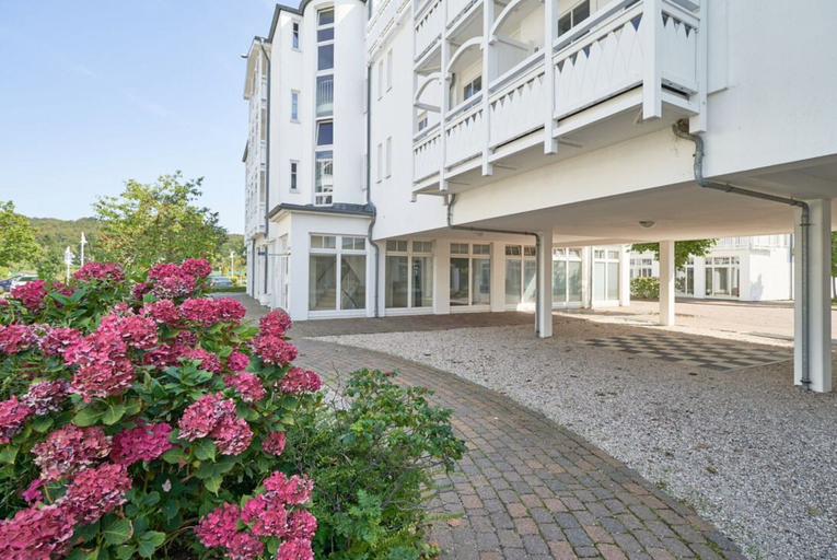 Garden 2, Schone Ferienwohnung mit Balkon und Ganzjahrigem Ahoi-rabatt, Vorpommern-Rügen