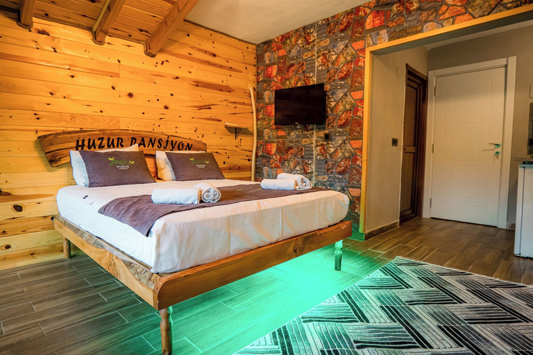 Room 4, Huzur Bungalov, Ardeşen