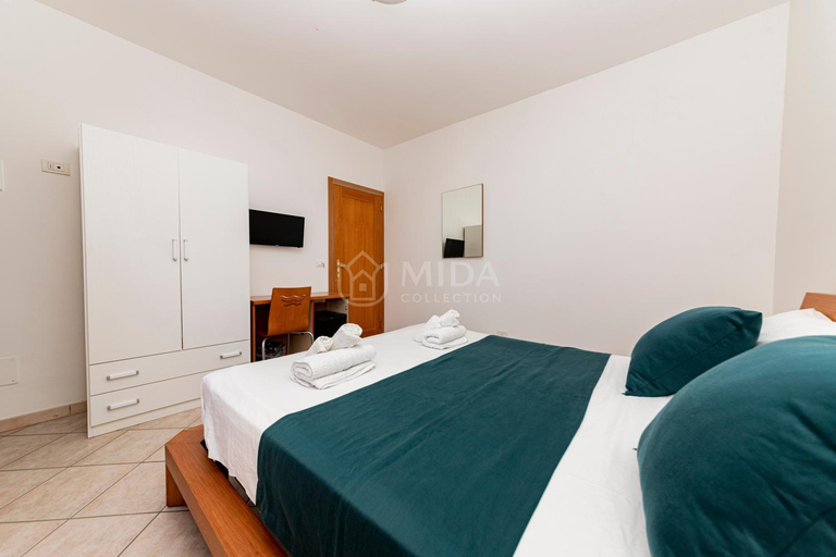 Bedroom 2, Giorni Salentini, Lecce