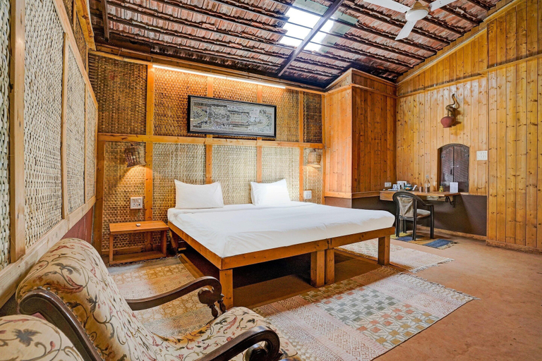 Room 5, Suite Palette Irayos, Palghar