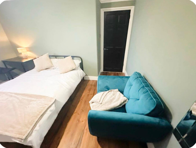 Bedroom, Wimbledon Area Apartment, London