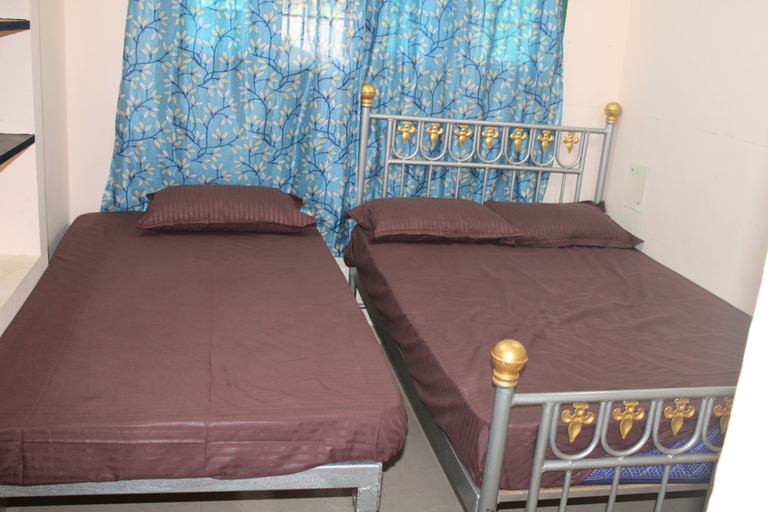 Room 4, Sri Arunachala Homestay, Tiruvannamalai