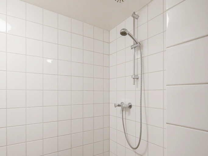 Bathroom 3, Cosy Suite in Village of Callanstoog, Zijpe