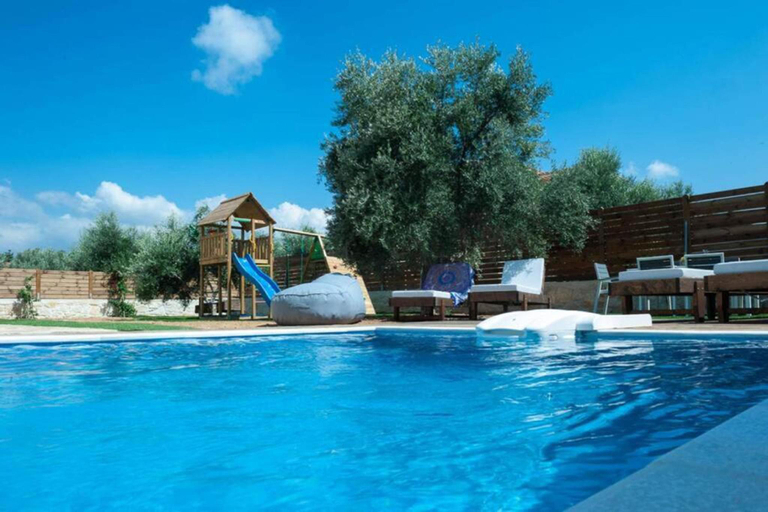 5, Primavera Villas - 2 Heated Pools & Jacuzzis, Crete