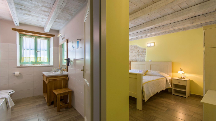 Bedroom 3, Villa Judita by Villas Guide, Poreč