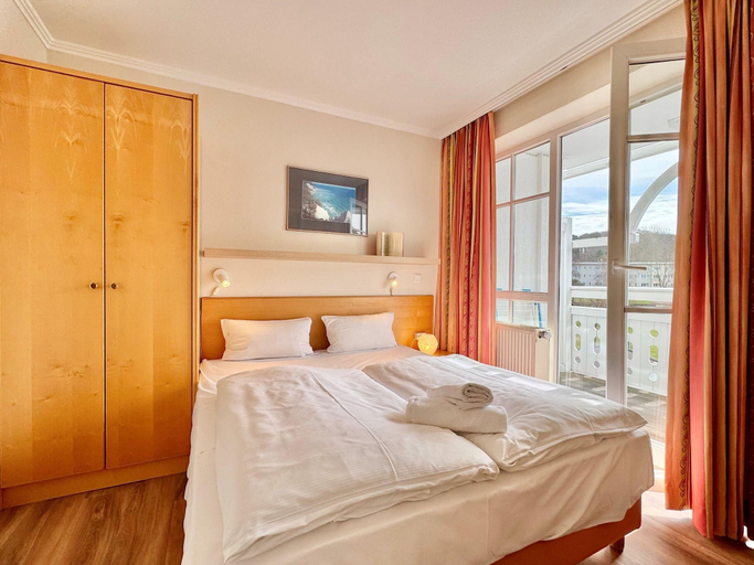 Room 5, Ferienwohnung im Seepark Sellin mit Balkon, Vorpommern-Rügen