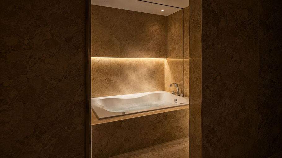 Bathroom 3, Guwol Hotel, Namdong