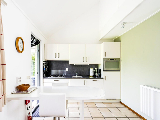 Private kitchen, Sauna Retreat Near Vlissingen Beach, Vlissingen