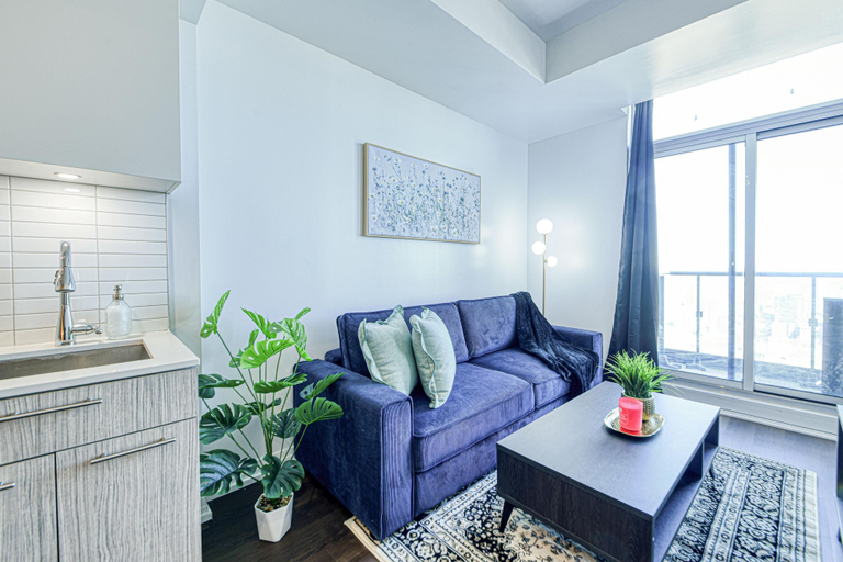 Living area, Copperfield Suites, Toronto