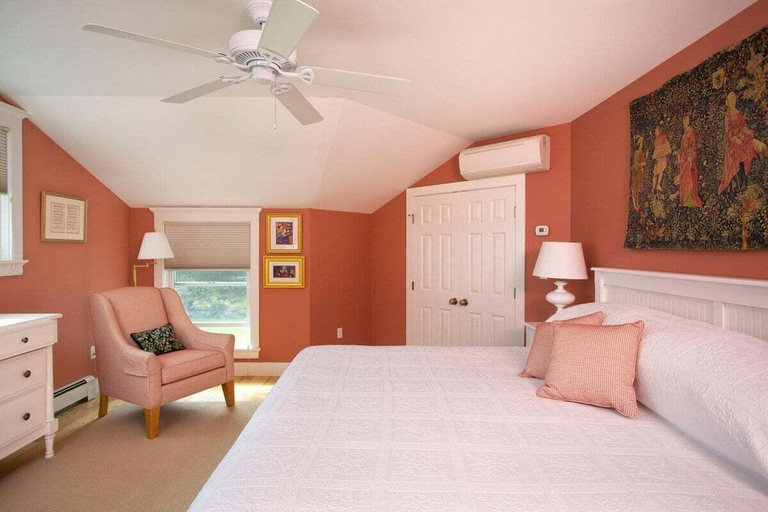 Room 3, Rockledge Estate: 5 Bedroom, 3 1/2 Bathroom House, Knox