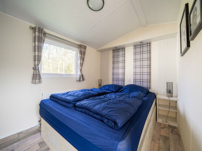 Room 3, Holiday Home in Linden With Terrace, Cuijk