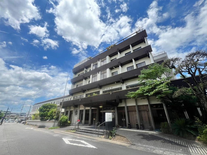 Exterior & Views 2, Hotel Nakayamasou, Miyakonojō