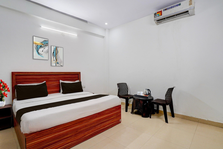 Room 3, Collection O Noida Sector 52 Metro Station, Gautam Buddha Nagar