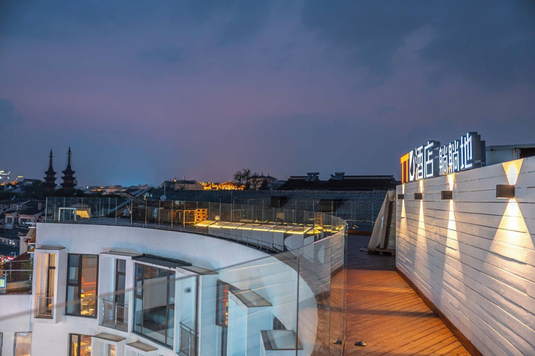 Rooftop terrace, Shuangta Market TTD Tangtangdi Hotel, Suzhou