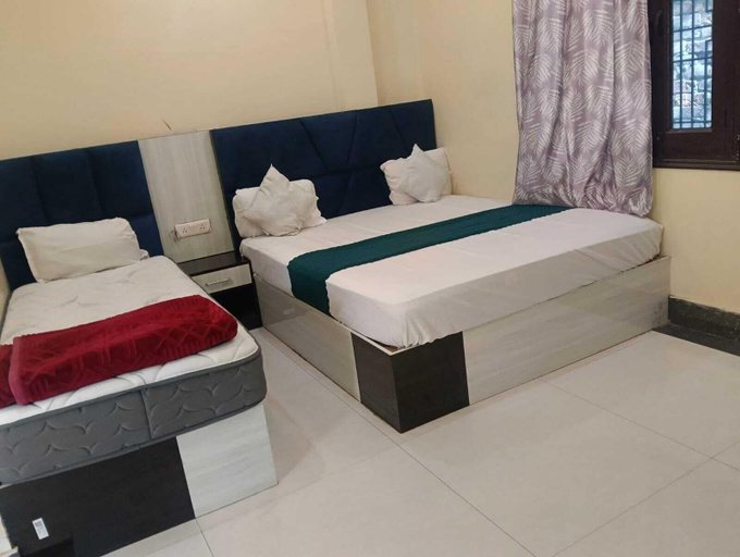 Room 2, Luxury Stay Paying Guest House, Chandauli