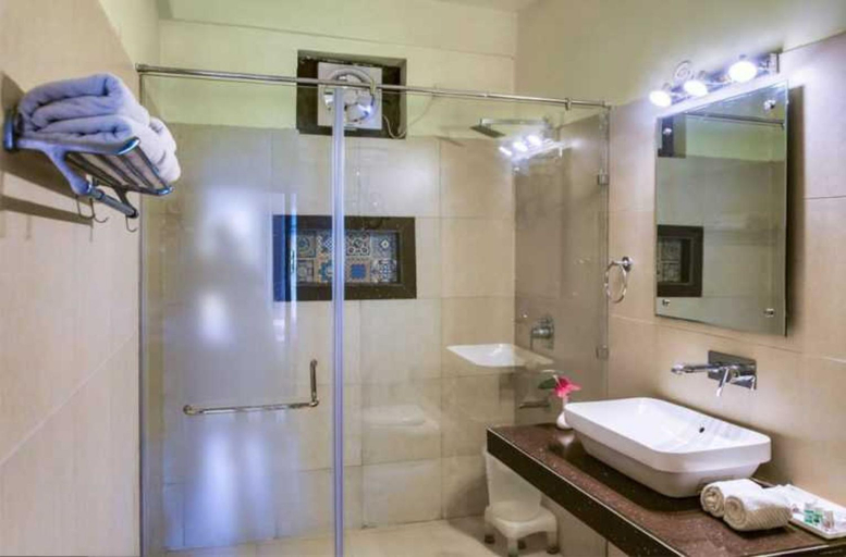 Bathroom, Sunday Alaya Resort by CheckIn, Jim Corbett, Nainital