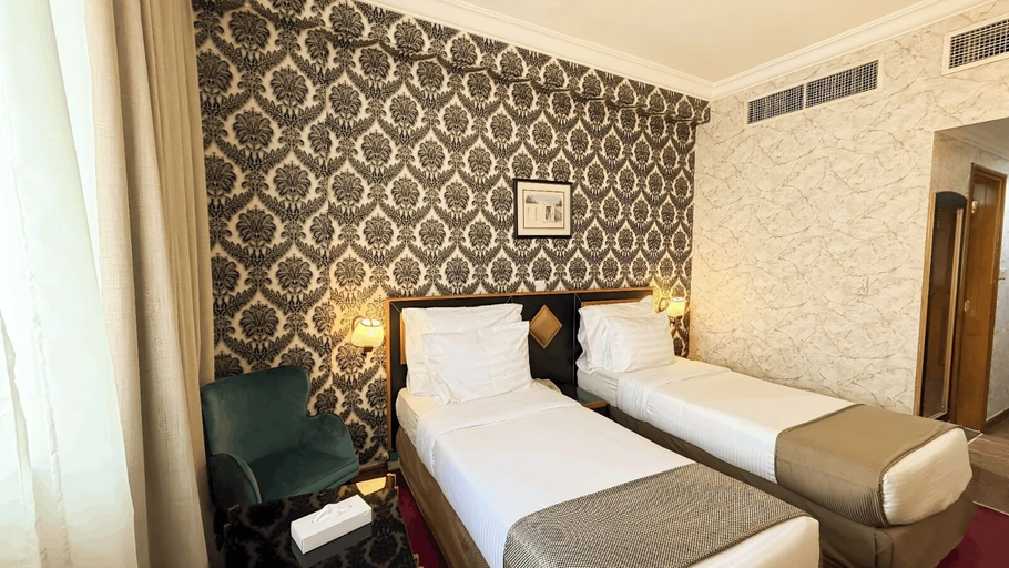 Bedroom 5, Elite Jonrad Hotel, Dubai