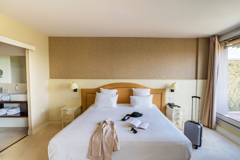 Bedroom 4, Le Domaine des Dryades, Indre