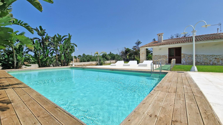 5, VILLA PARADISO in Marina di Mancaversa, Lecce