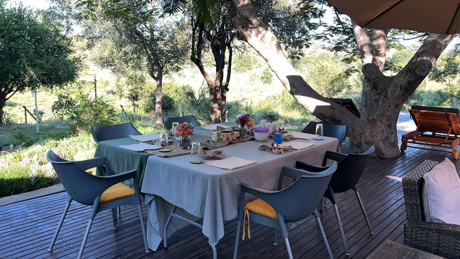 Food & Drinks, Sangasava Safari Lodge, Mopani