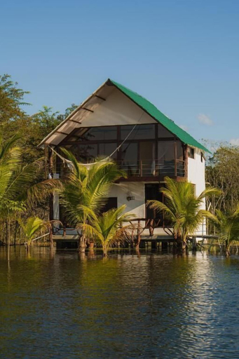 Exterior 4, Paraíso Nimah, Flores