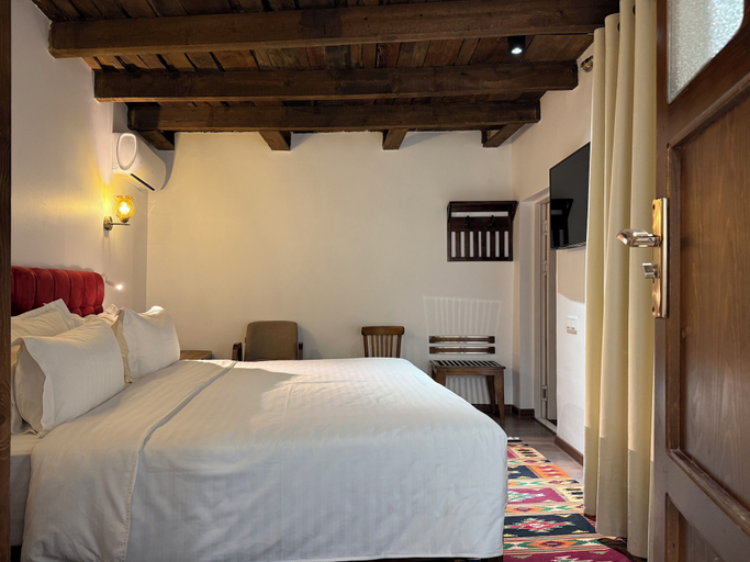 Bedroom 3, Usman Heritage Hotel, Buxoro