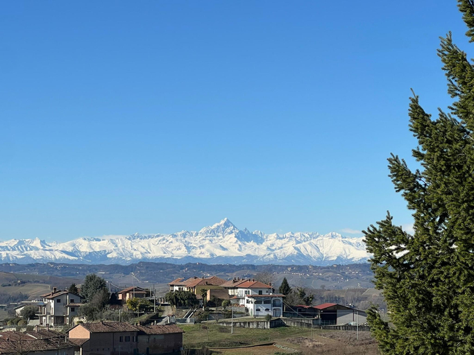 5, Villa Magna with Pool and Park - Langhe Hills, Cuneo