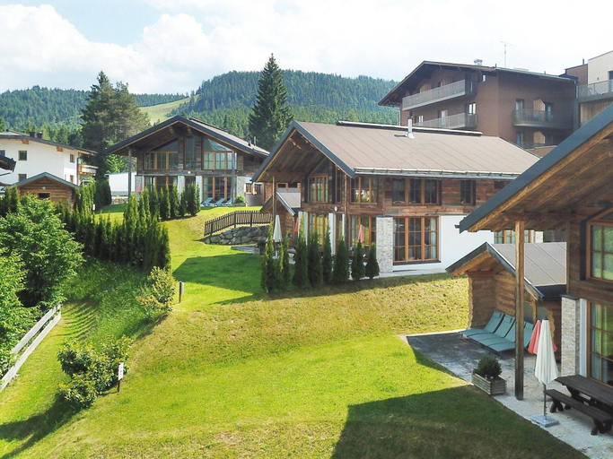 Exterior 3, Modern chalet in the willow roof, Innsbruck Land
